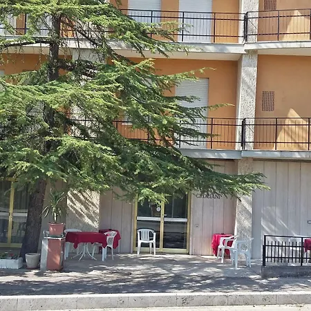Crociani Hotel 2*